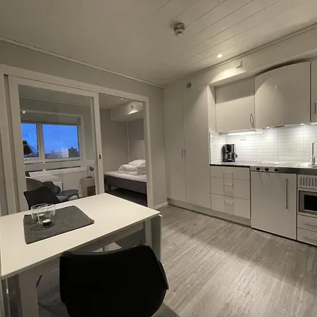 Vestfjordgata 2 * Svolvær